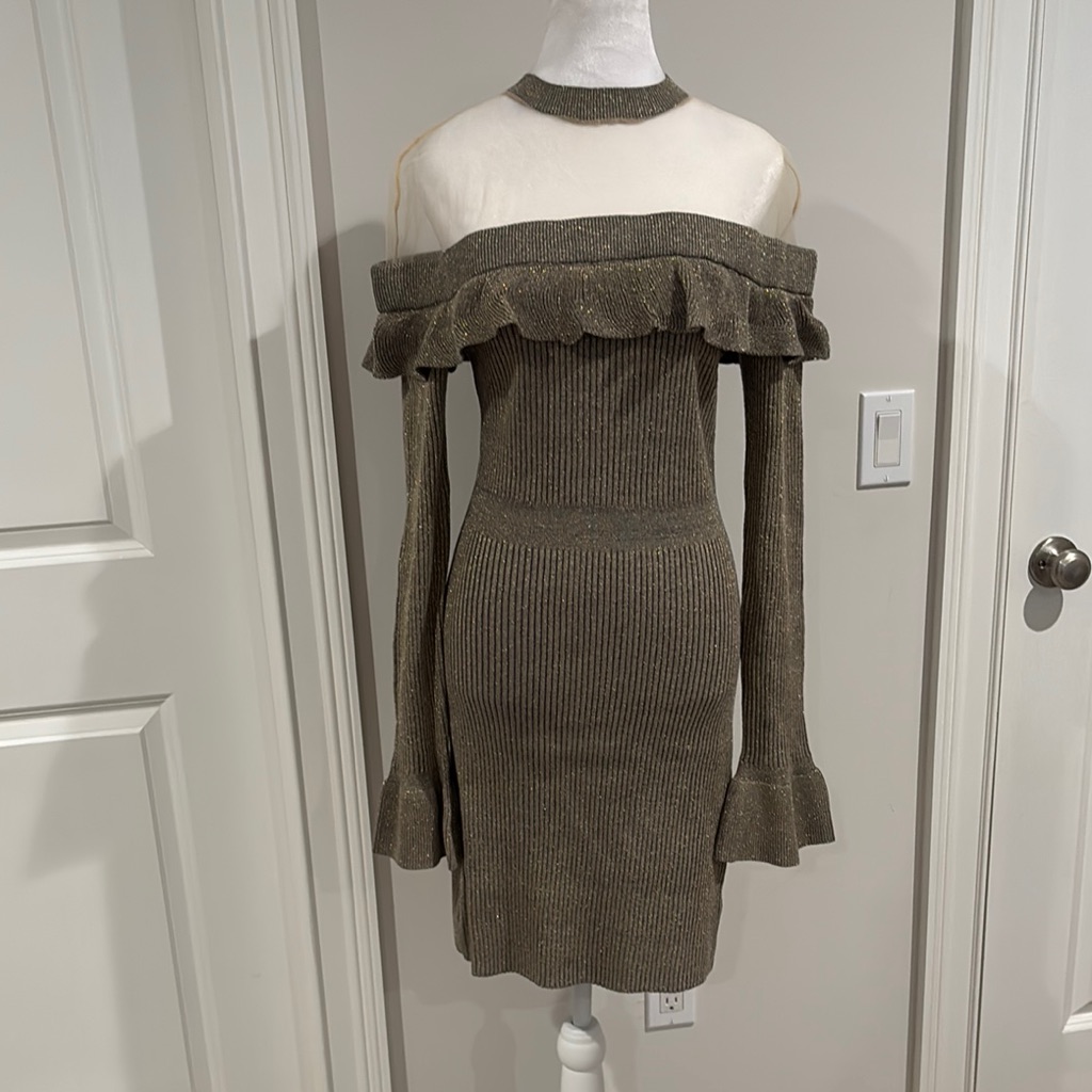Endless Rose Ruffled Off-Shoulder Knit Bodycon Dress Size Large Nwt